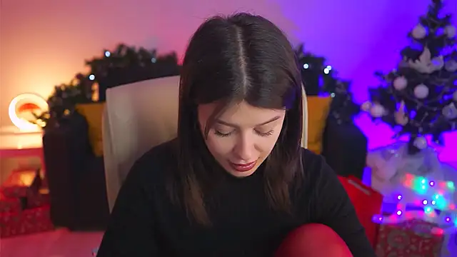 Snapshot of NicoleMun chatting on 12-08-24, 07:26 NicoleMun online show from 12-08-24, 07:26