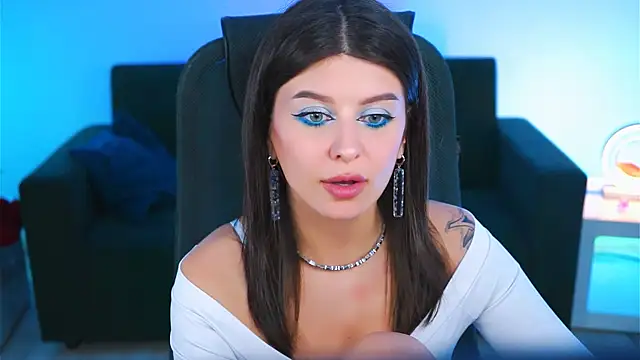 Snapshot of NicoleMun chatting on 02-25-25, 08:51 NicoleMun online show from 02-25-25, 08:51