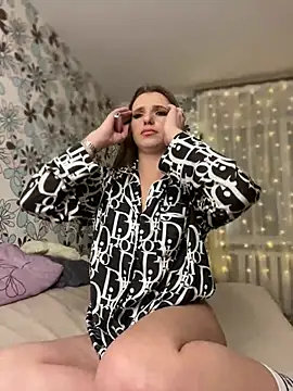 Snapshot of adel_secret chatting on 02-18-25, 11:08 adel secret online show from 02-18-25, 11:08