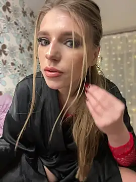 Snapshot of adel_secret chatting on 02-19-25, 07:05 adel secret online show from 02-19-25, 07:05