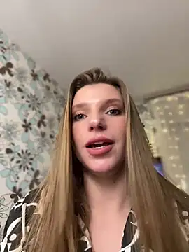 Snapshot of adel_secret chatting on 03-22-25, 10:59 adel secret online show from 03-22-25, 10:59