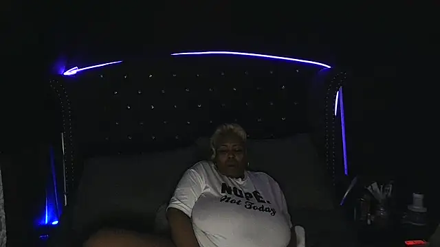 msyvette1970xh online show from 03-08-25, 04:39