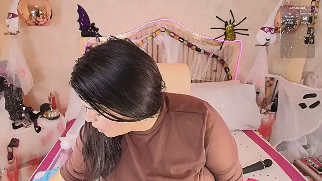 Kismett aziz online show from 10-30-25, 03:52