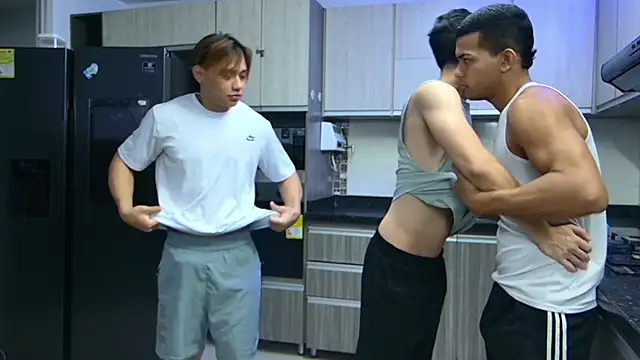 Boysgang sex online show from 01-30-25, 11:44