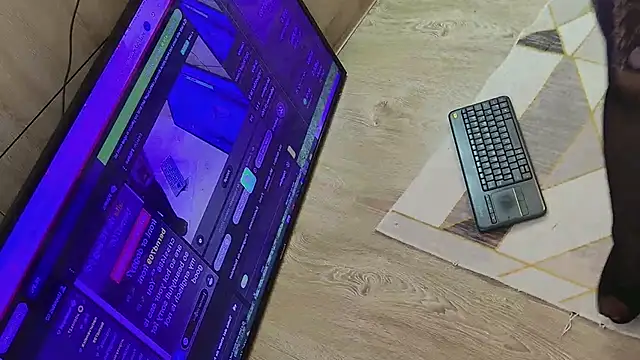 Snapshot of Dakotajansen chatting on 03-22-25, 02:14 Dakotajansen online show from 03-22-25, 02:14