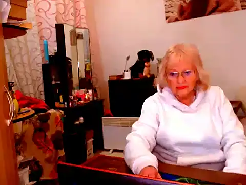 Natali7634 online show from 02-18-25, 03:54