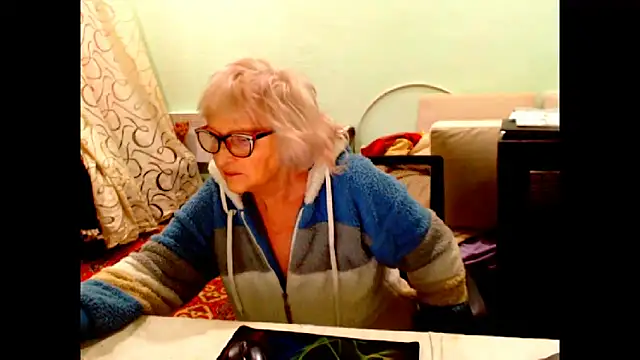 Natali7634 online show from 12-19-25, 09:00