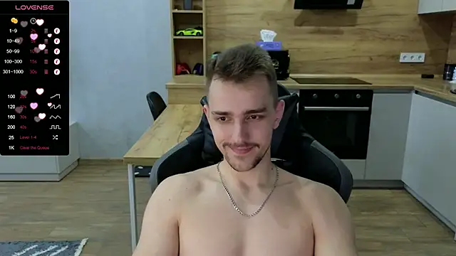 Snapshot of Larstar01 chatting on 01-12-25, 01:27 Larstar01 online show from 01-12-25, 01:27