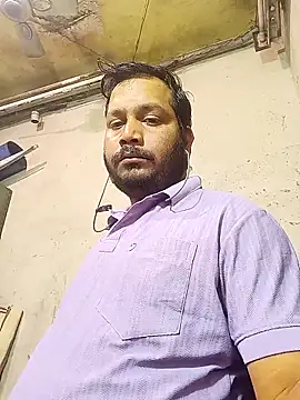 Snapshot of DeepakXxxR86 chatting on 12-20-25, 01:07 DeepakXxxR86 online show from 12-20-25, 01:07