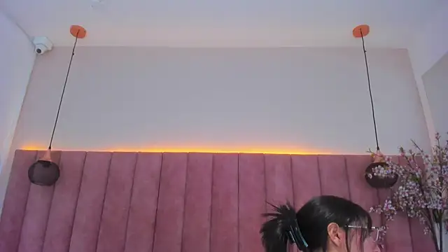 Snapshot of MarianaBranzz chatting on 01-25-25, 02:47 MarianaBranzz online show from 01-25-25, 02:47