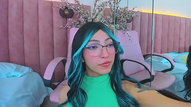 Snapshot of MarianaBranzz chatting on 02-27-25, 07:15 MarianaBranzz online show from 02-27-25, 07:15