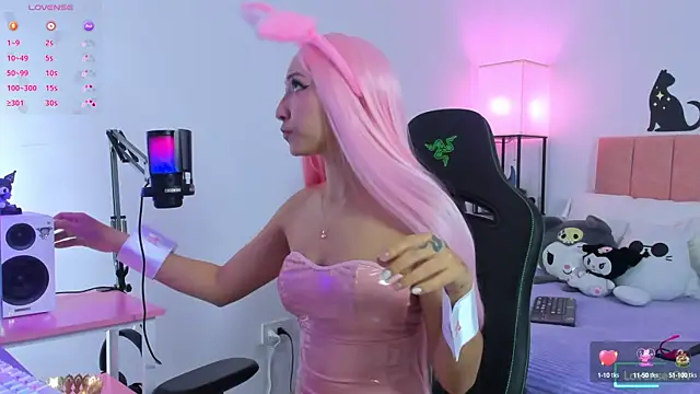 Snapshot of MarianaBranzz chatting on 09-19-25, 05:57 MarianaBranzz online show from 09-19-25, 05:57