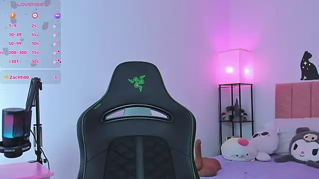 Snapshot of MarianaBranzz chatting on 09-27-25, 08:14 MarianaBranzz online show from 09-27-25, 08:14