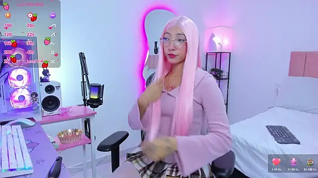 Snapshot of MarianaBranzz chatting on 10-02-25, 11:01 MarianaBranzz online show from 10-02-25, 11:01