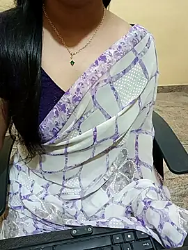 Nithya 05 online show from 09-27-25, 06:40