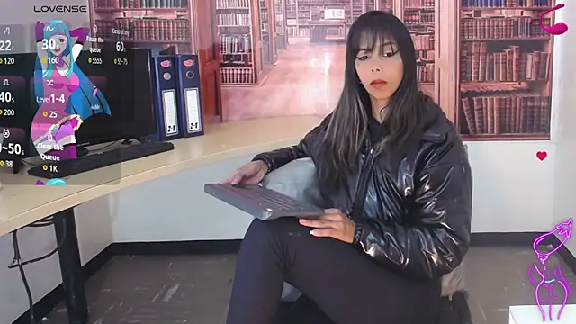 Catalella Ar online show from 11-21-25, 03:16