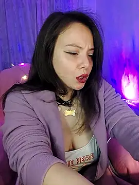 Kimiechanuwu online show from 01-16-26, 06:01