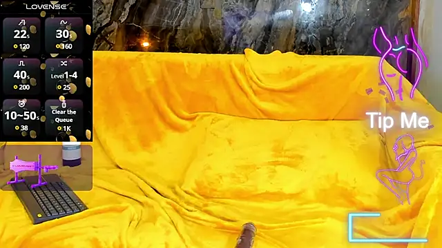 Hottwinkguys online show from 02-10-25, 09:04