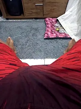 Snapshot of Seductiveblack chatting on 10-24-25, 07:10 Seductiveblack online show from 10-24-25, 07:10