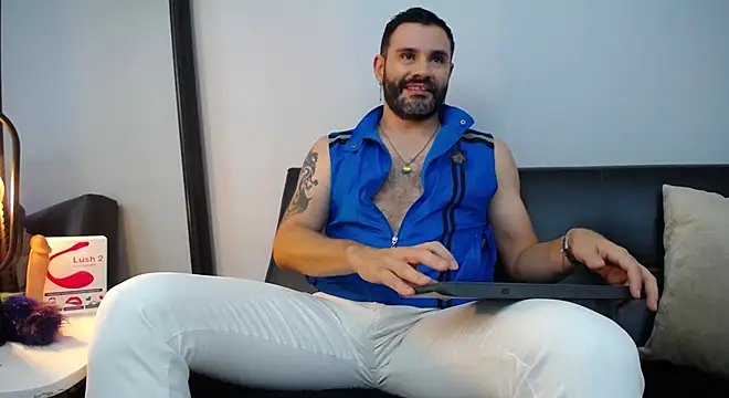 Snapshot of jonasbeards chatting on 01-28-25, 09:40 jonasbeards online show from 01-28-25, 09:40