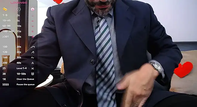 Snapshot of jonasbeards chatting on 02-14-25, 10:04 jonasbeards online show from 02-14-25, 10:04