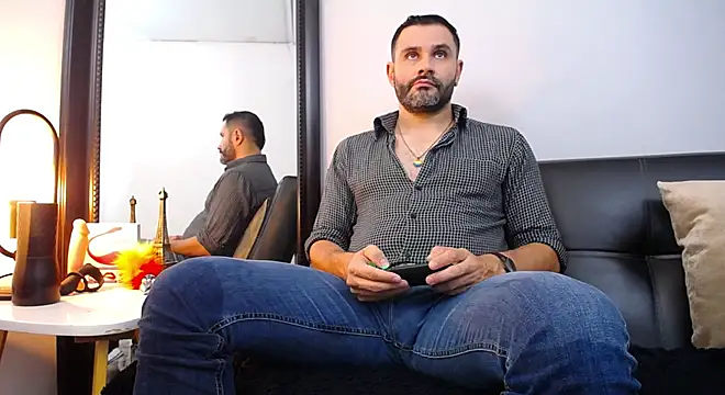 Snapshot of jonasbeards chatting on 03-20-25, 07:25 jonasbeards online show from 03-20-25, 07:25