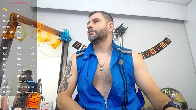 Snapshot of jonasbeards chatting on 10-08-25, 03:09 jonasbeards online show from 10-08-25, 03:09