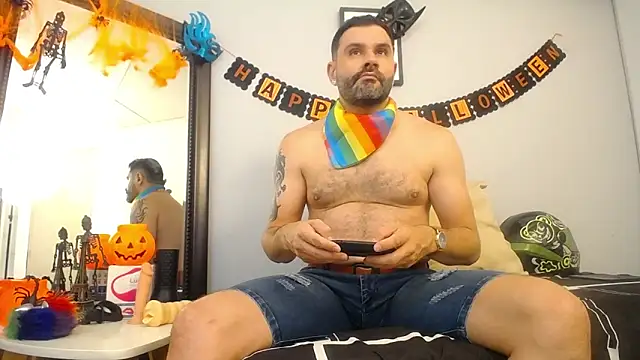 Snapshot of jonasbeards chatting on 10-29-25, 03:03 jonasbeards online show from 10-29-25, 03:03