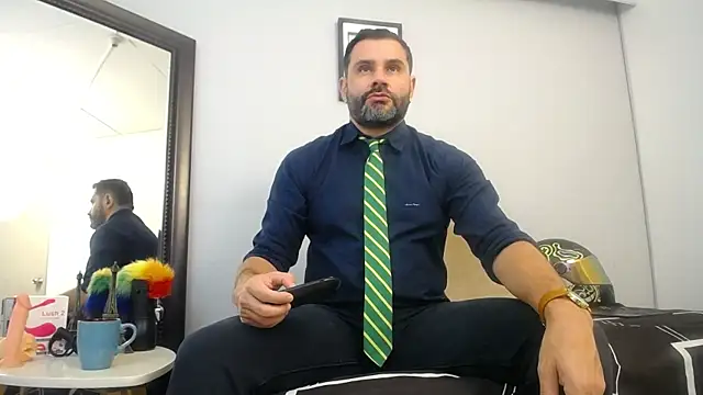 Snapshot of jonasbeards chatting on 11-06-25, 03:13 jonasbeards online show from 11-06-25, 03:13