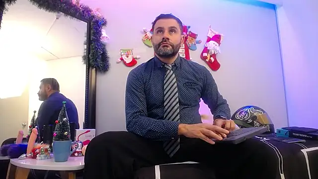 Snapshot of jonasbeards chatting on 12-02-25, 03:40 jonasbeards online show from 12-02-25, 03:40