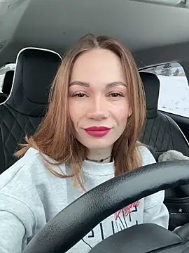 Snapshot of LavenderHot chatting on 01-06-25, 03:53 LavenderHot online show from 01-06-25, 03:53