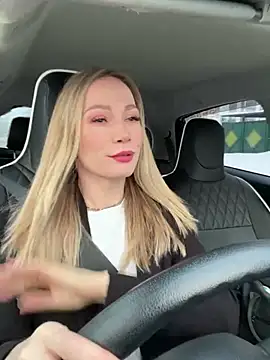 Snapshot of LavenderHot chatting on 01-30-25, 03:11 LavenderHot online show from 01-30-25, 03:11