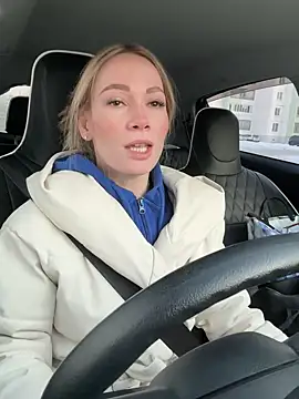 Snapshot of LavenderHot chatting on 02-05-25, 02:08 LavenderHot online show from 02-05-25, 02:08