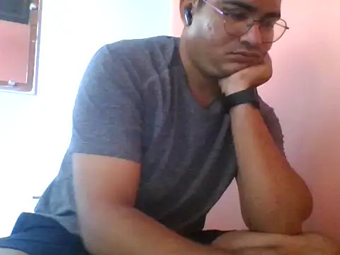 naughtymike0007 online show from 09-30-25, 06:07