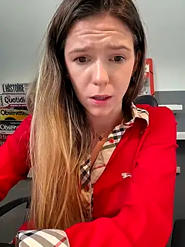 lucie mehott online show from 10-21-25, 09:10