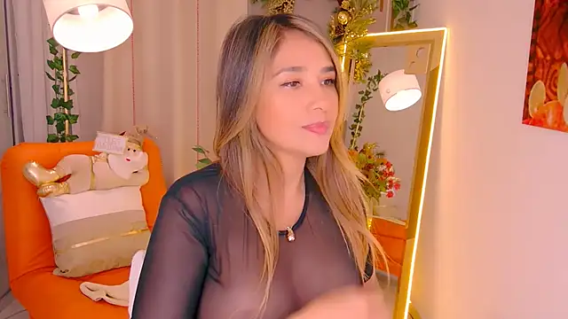 Snapshot of Miss_ash chatting on 12-26-24, 11:35 Miss ash online show from 12-26-24, 11:35