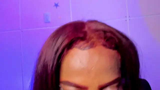 Snapshot of Hilary-banks chatting on 12-07-24, 08:11 Hilary-banks online show from 12-07-24, 08:11