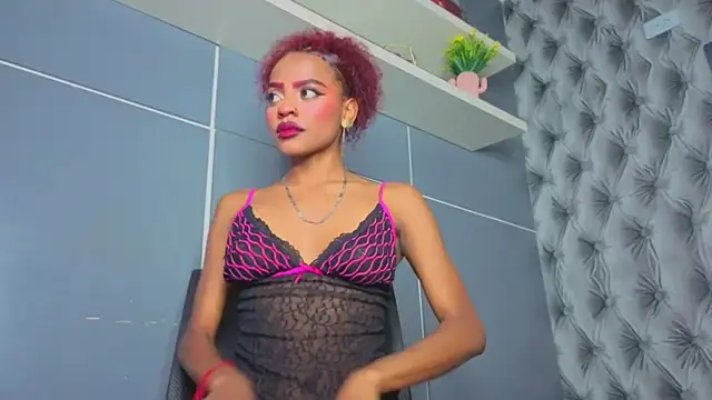 Hilary-banks online show from 11-19-25, 04:23