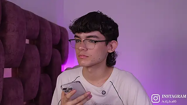 Angelo 018 online show from 03-29-26, 01:27