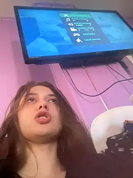 Snapshot of itzcheyduh chatting on 10-05-25, 09:02 itzcheyduh online show from 10-05-25, 09:02