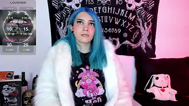 sofi pretty uwu- online show from 12-25-24, 03:40