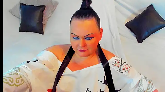 MilanaBiegert online show from 12-29-24, 11:29