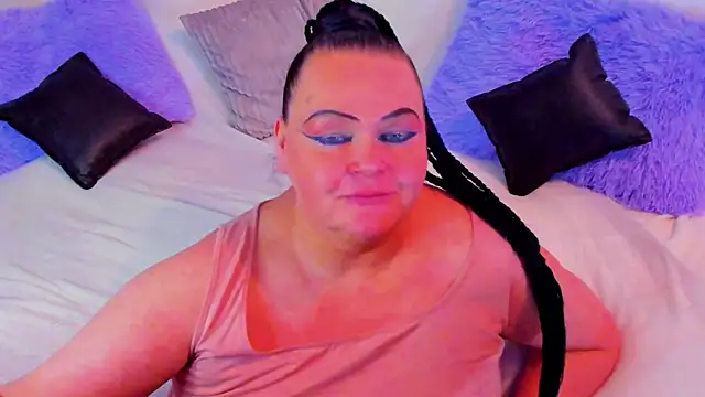 MilanaBiegert online show from 02-06-25, 10:43