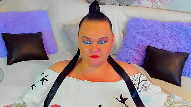 MilanaBiegert online show from 02-13-25, 08:34