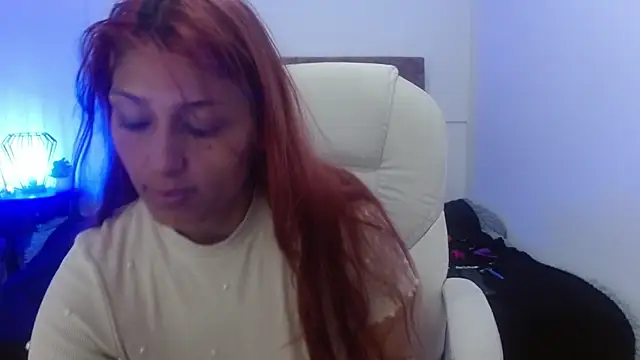 elena detroya online show from 03-04-25, 12:33