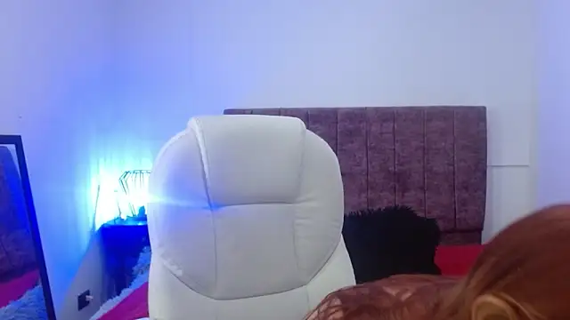 elena detroya online show from 03-10-25, 12:48