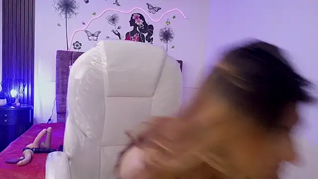 elena detroya online show from 10-09-25, 01:09