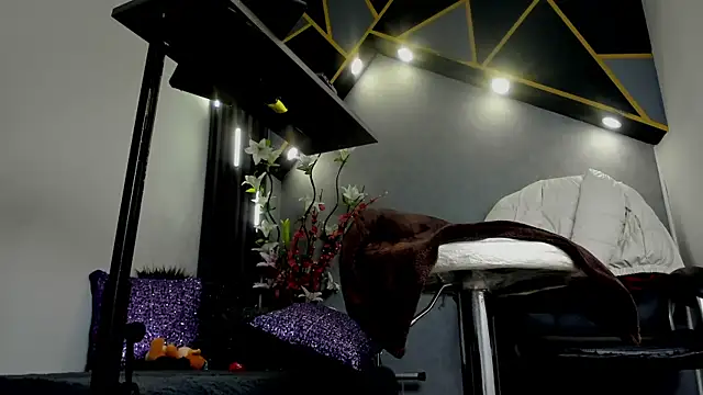 almma shy online show from 02-07-25, 09:15