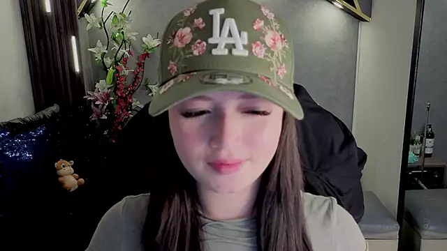 almma shy online show from 09-25-25, 01:48