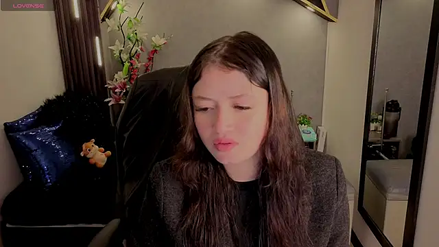 almma shy online show from 09-30-25, 02:00